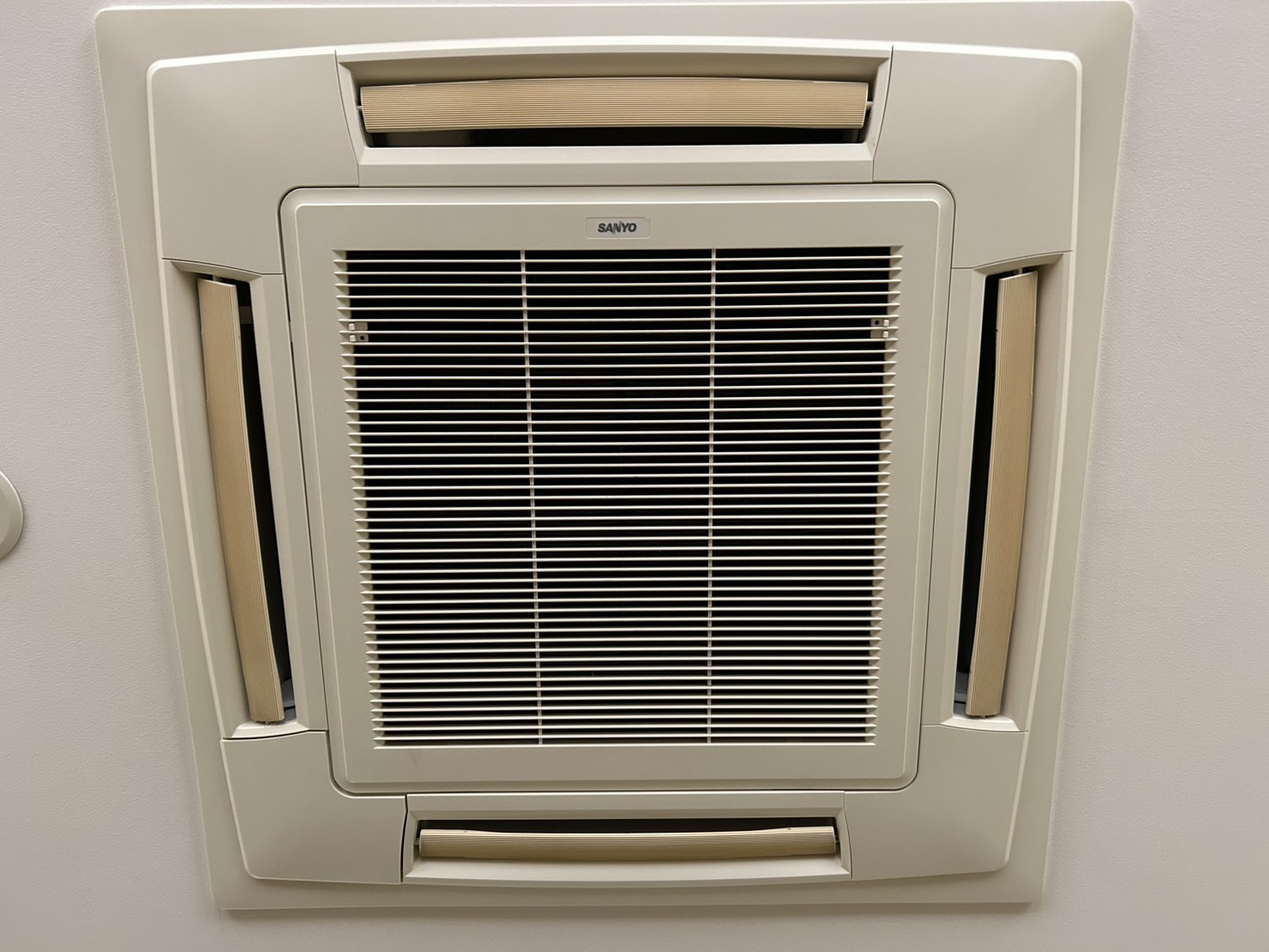 https://hoxsen-aircon.com