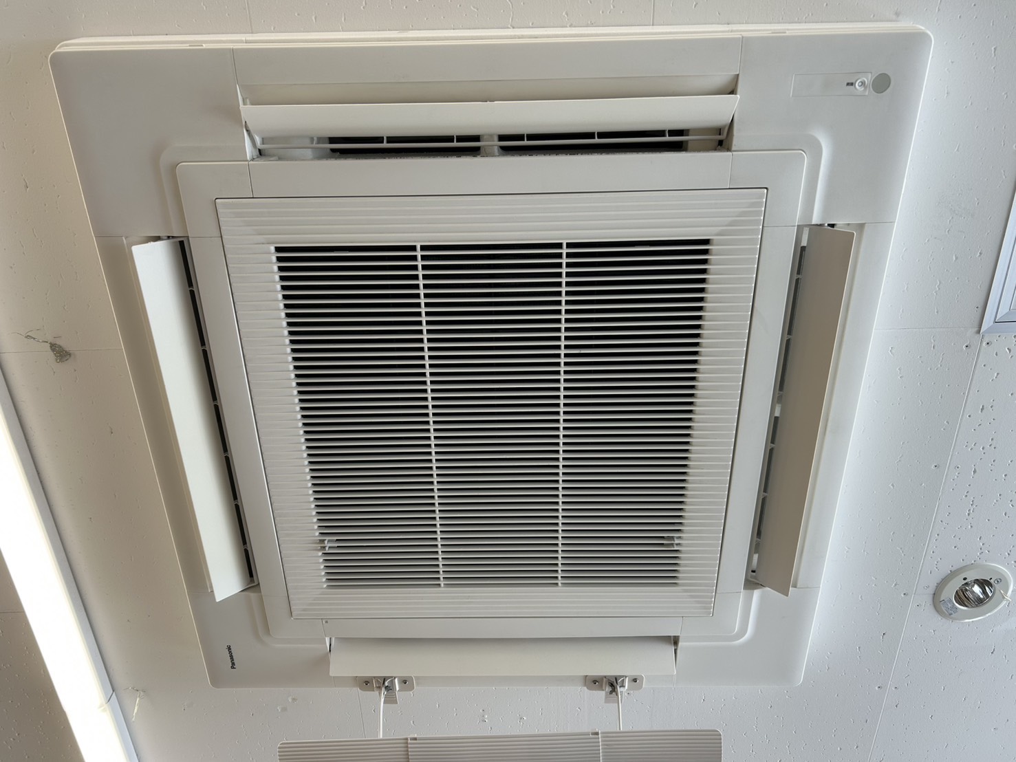 https://hoxsen-aircon.com
